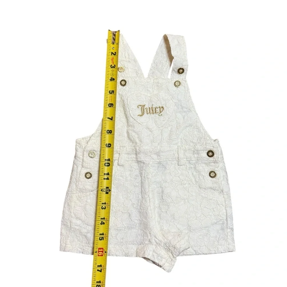Juicy Couture Baby Girl White Textured Romper Overalls Gold Logo Snap Size 18M